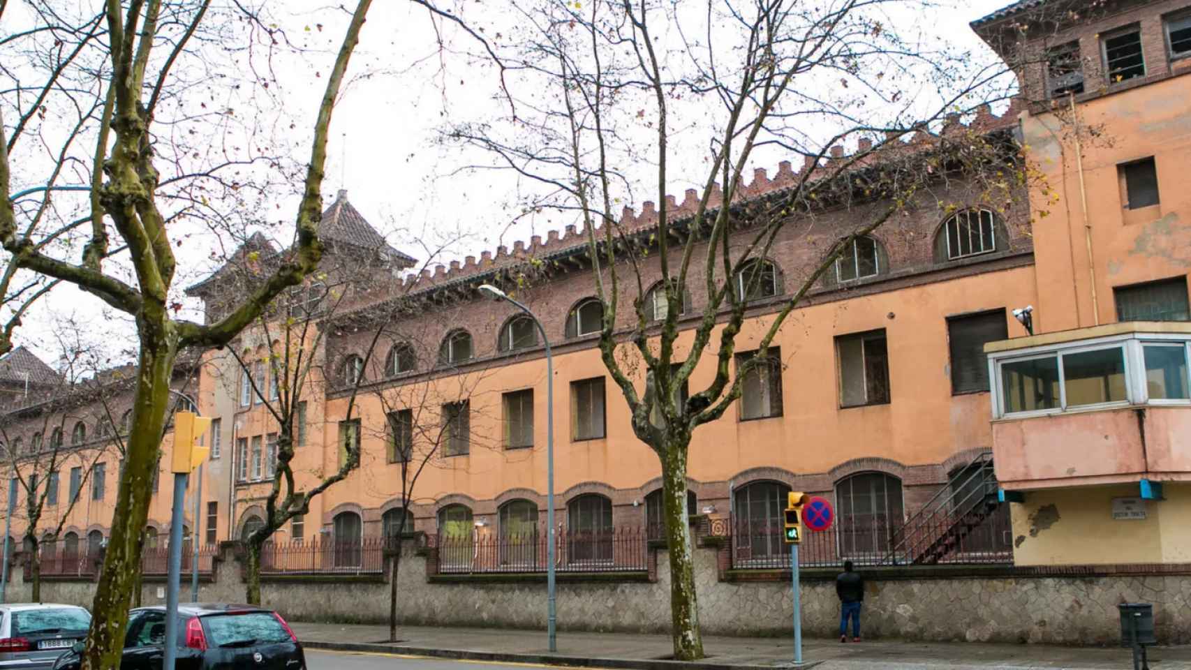 Exterior del centro penitenciario de Wad - Ras / AYUNTAMIENTO DE BARCELONA