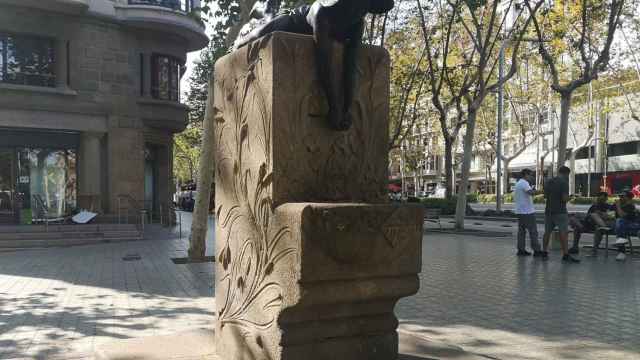 La fuente con una rana en la Diagonal que pocos conocen en Barcelona / INMA SANTOS