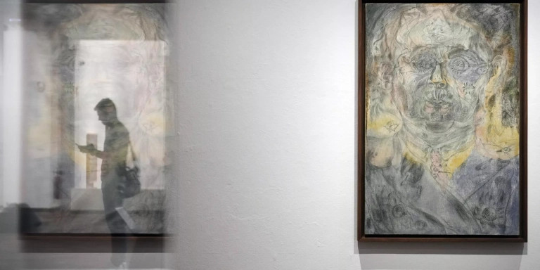 Vista de la obra Autorretrato, de Joan Miró / EFE - ALEJANDRO GARCÍA