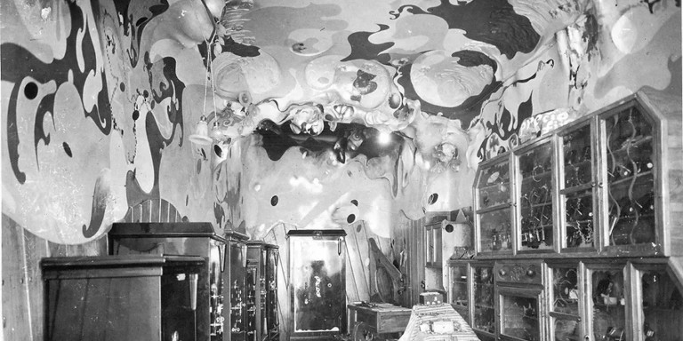 Decoración modernista de Jujol del interior de una de las tiendas de la calle Ferran, actualmente perdido / ARCHIVO DEL AJ BARCELONA