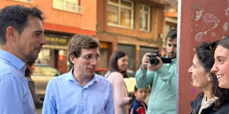 Manu Reyes y Almeida en un acto en Castelldefels / CEDIDA