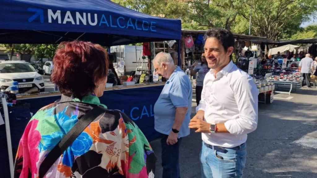 Manu Reyes durante un acto de precampaña en Castelldefels