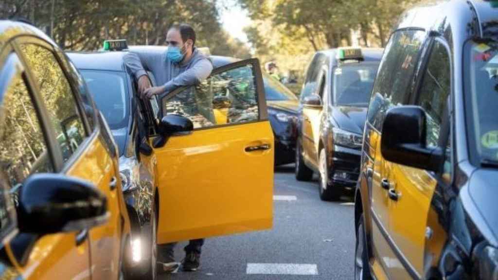 Taxis en Barcelona / EFE