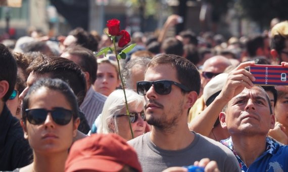 Homenaje en la Plaça Catalunya el pasado viernes / AM