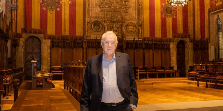 Maragall, líder de ERC en el Saló de Cent del Ayuntamiento / METRÓPOLI - LUIS MIGUEL AÑÓN 