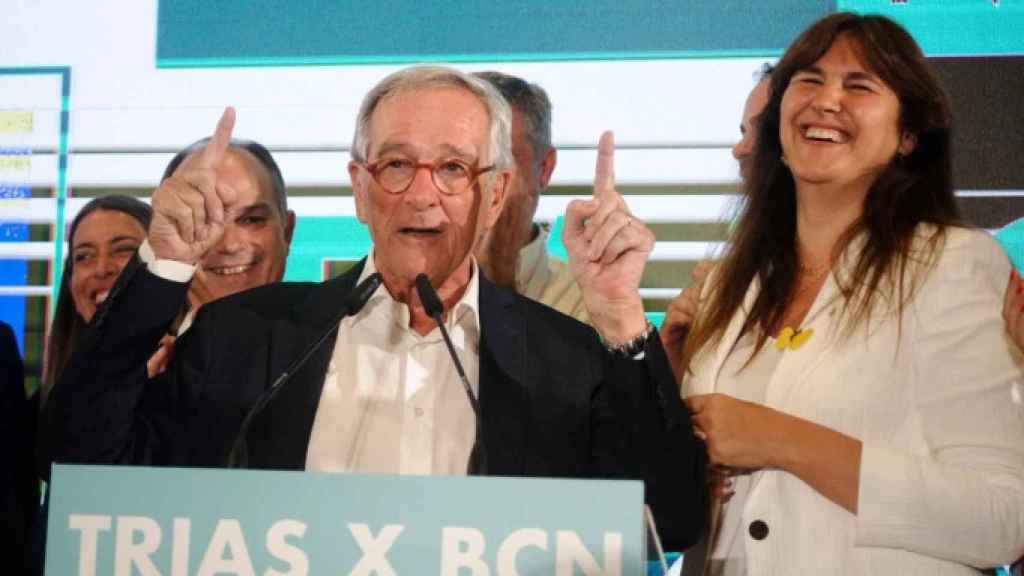 Xavier Trias junto con Laura Borràs celebrando la victoria de las elecciones municipales en Barcelona / EUROPA PRESS