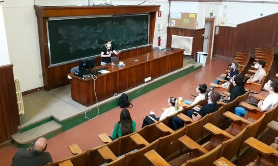 Una clase en la Universitat de Barcelona (UB) / UB