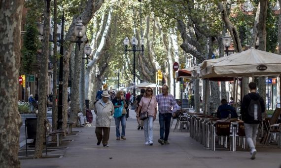 Rambla del Poblenou / HUGO FERNÁNDEZ