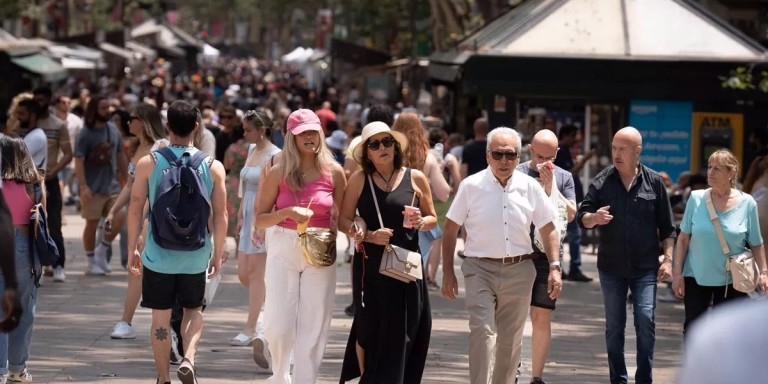 Visitantes en la Rambla / EUROPA PRESS