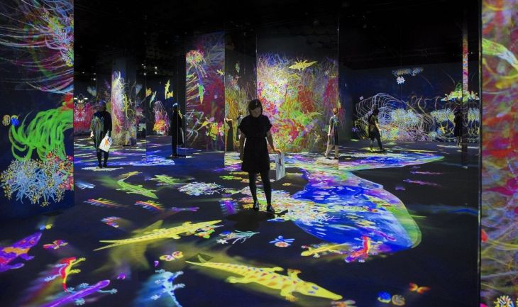 Instalación digital interactiva 'Graffiti Nature' / teamlab