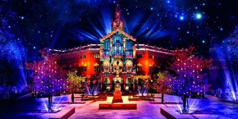 Imagen del espectáculo navideño del recinto modernista del Hospital de Sant Pau de Barcelona / ELS LLUMS DE SANT PAU