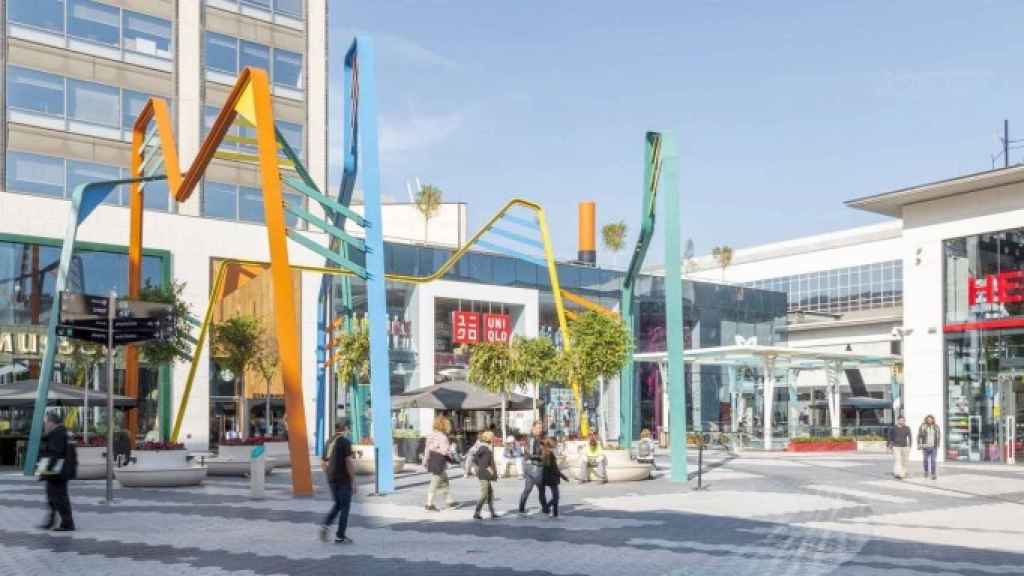 Plaza del centro comercial Glòries de Barcelona / WESTFIELD GLÒRIES