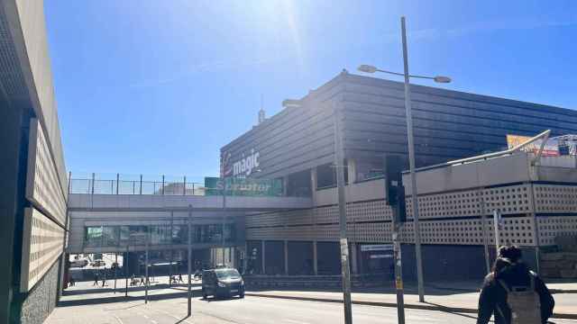 Exterior del Centre Comercial Màgic de Badalona