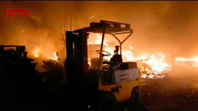 Incendio en un asentamiento de barracas en Montcada i Reixac