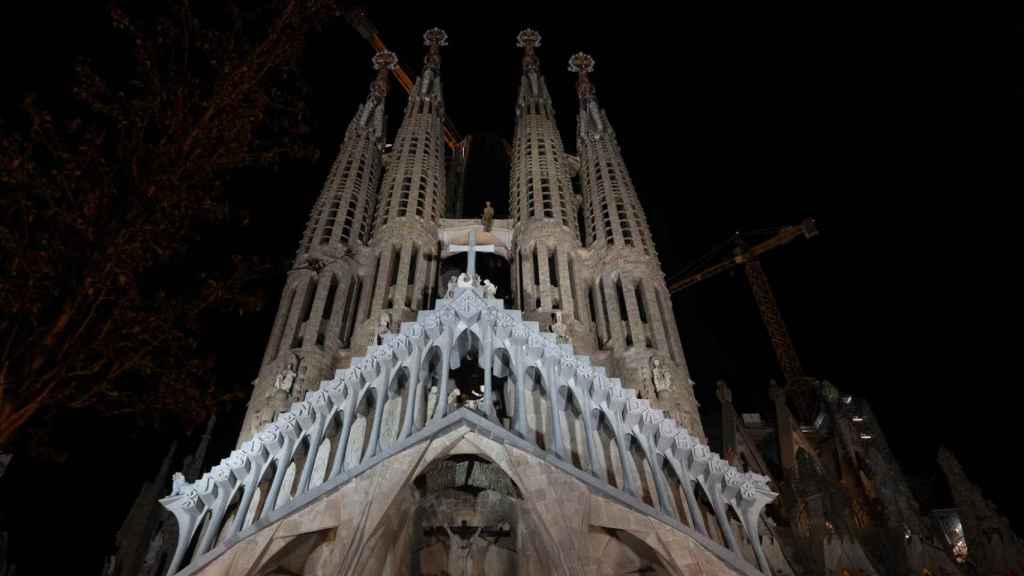 La Sagrada Família, iluminada