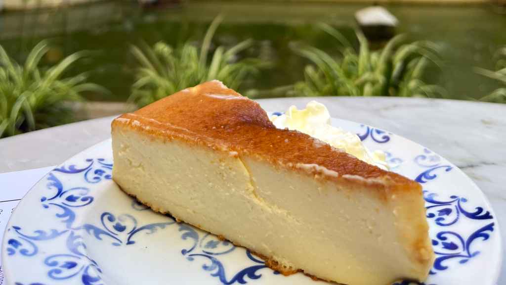 Tarta de queso en el Ateneu barcelonès