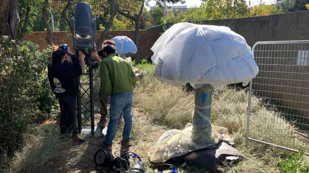 Instalación de material para 'Natura Encesa'