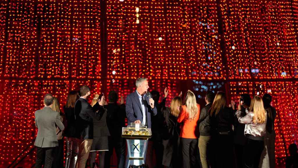 El alcalde Albiol en el discurso inaugural del árbol de Navidad