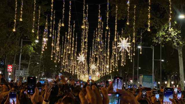 Las luces de Navidad de Barcelona en una imagen de archivo