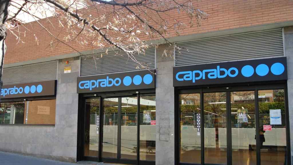 El nuevo establecimiento de Caprabo, ubicado en la calle Mallorca de la capital catalana