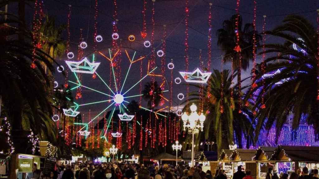 La noria de la feria de Navidad del Port de Barcelona