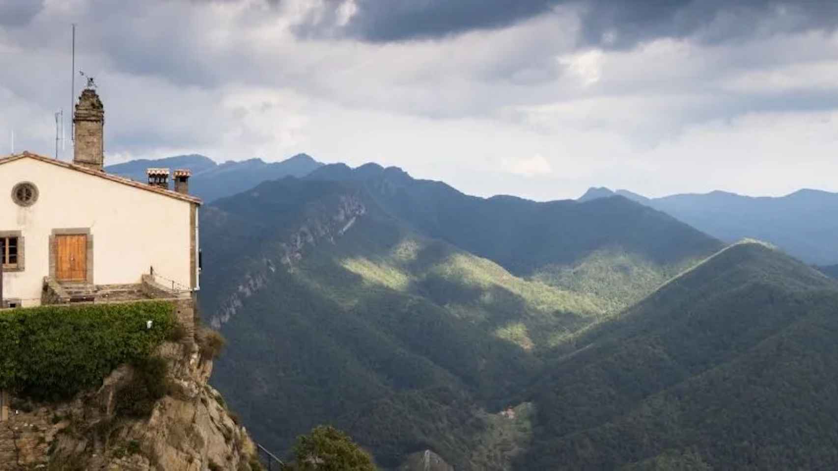 Santuari de Bellmunt, situado a 1.246 metros de altura