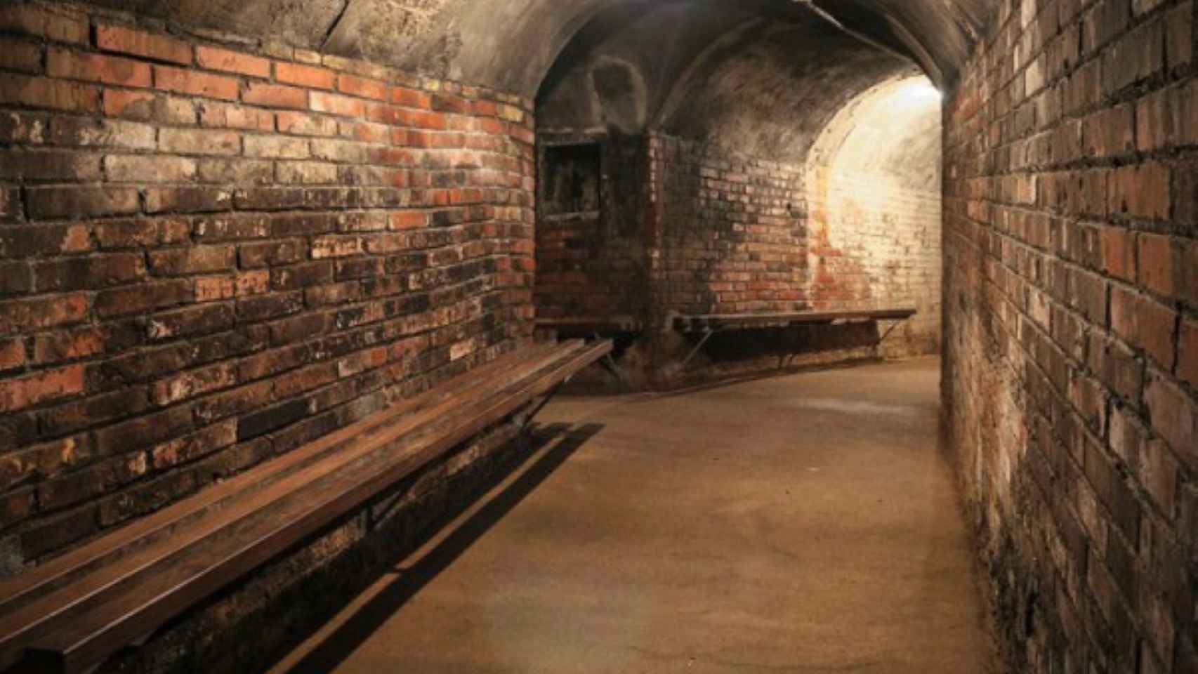 Uno de los túneles secretos de Barcelona