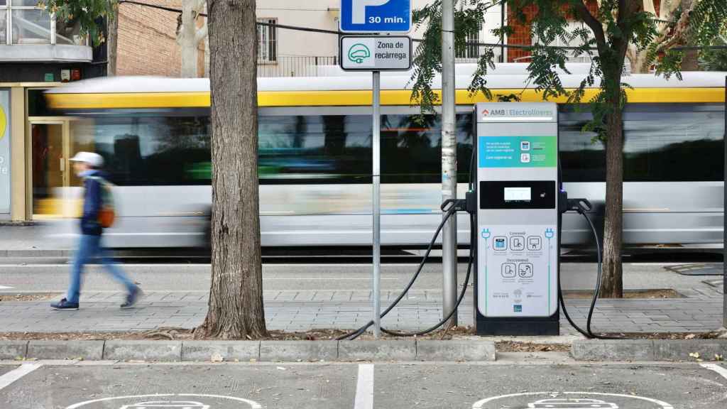 La nueva electrolinera de Sant Boi