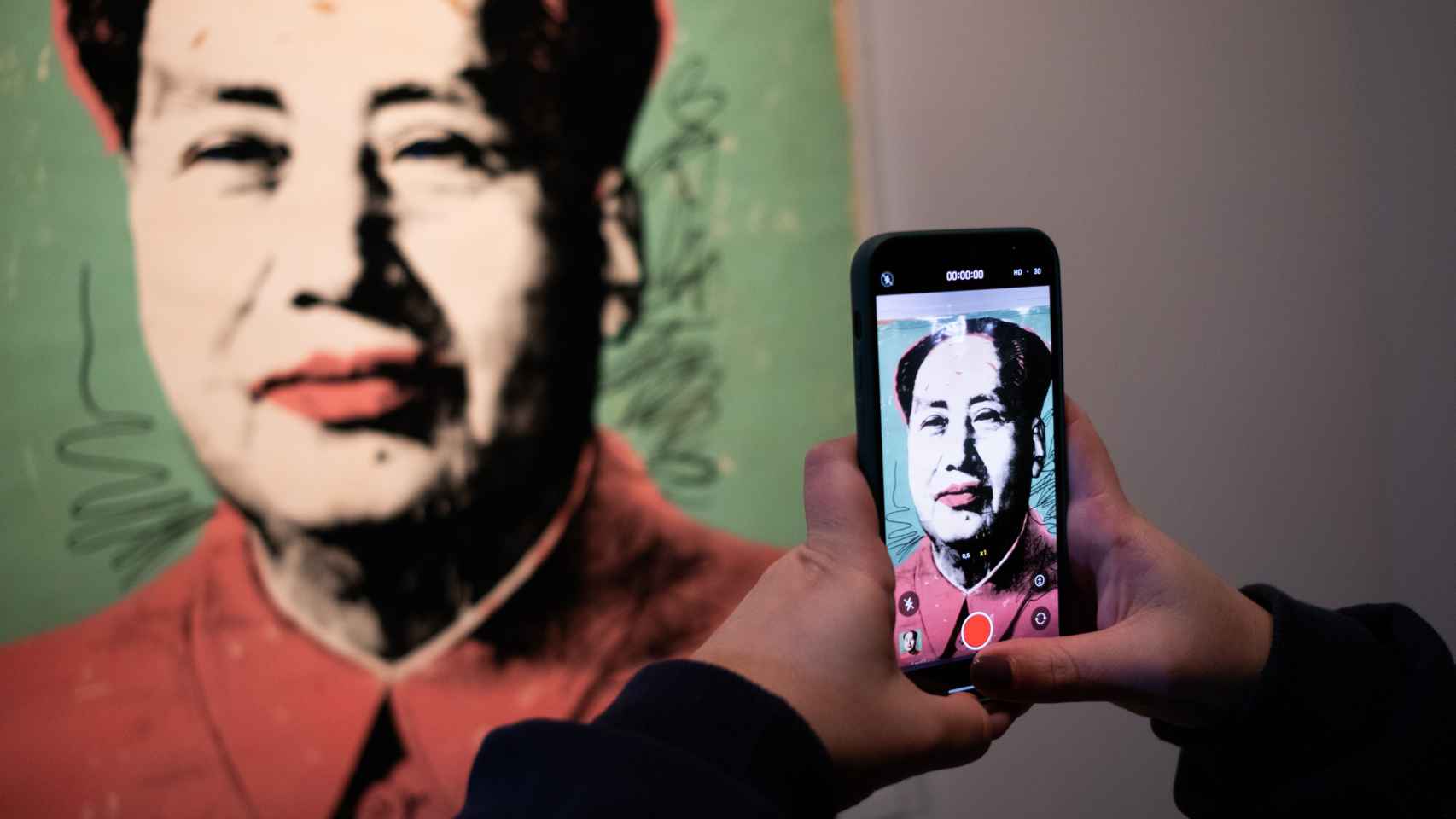 La obra de Andy Warhol sobre Mao Tse Tung en el museo