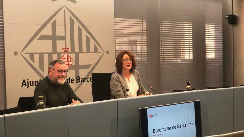 Laia Bonet, en la presentación del barómetro municipal en el Ayuntamiento de Barcelona