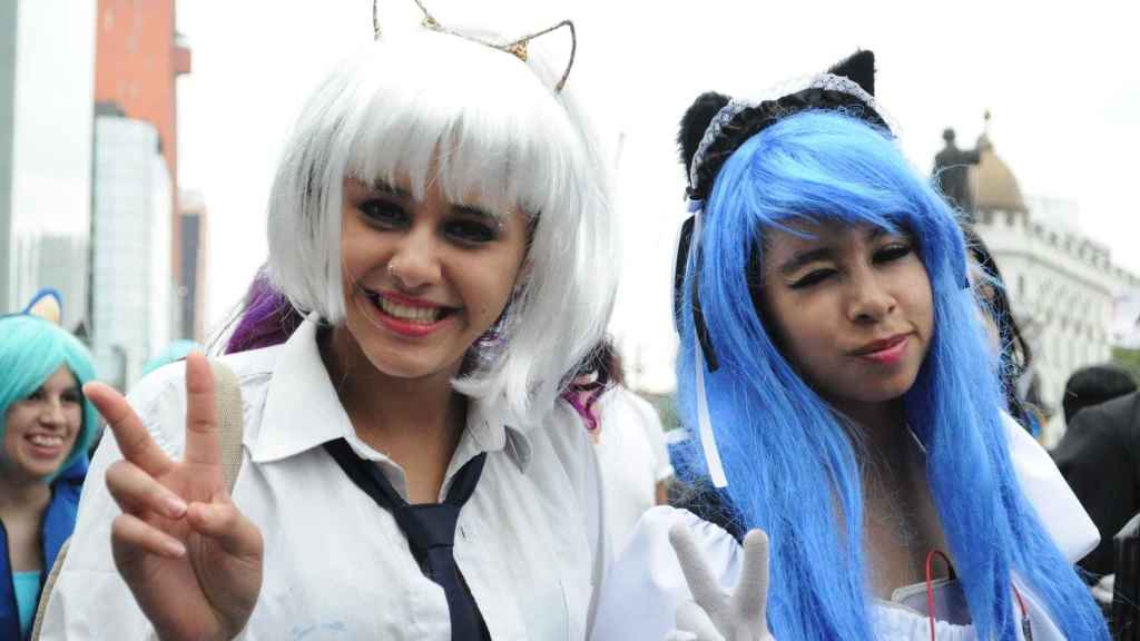 Dos chicas otaku