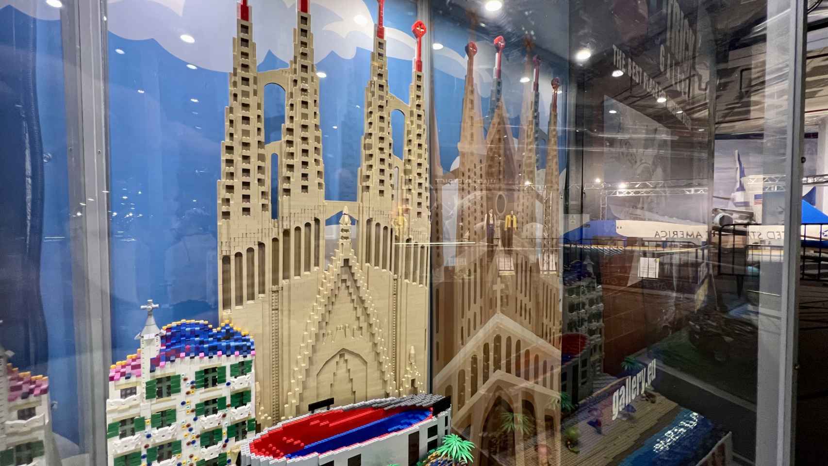 Exposición más grande de Europa de Lego en el Centro Comercial SOM Multiespai