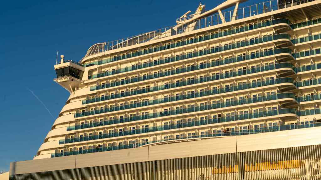 Un crucero Costa Smeralda en el Port de Barcelona