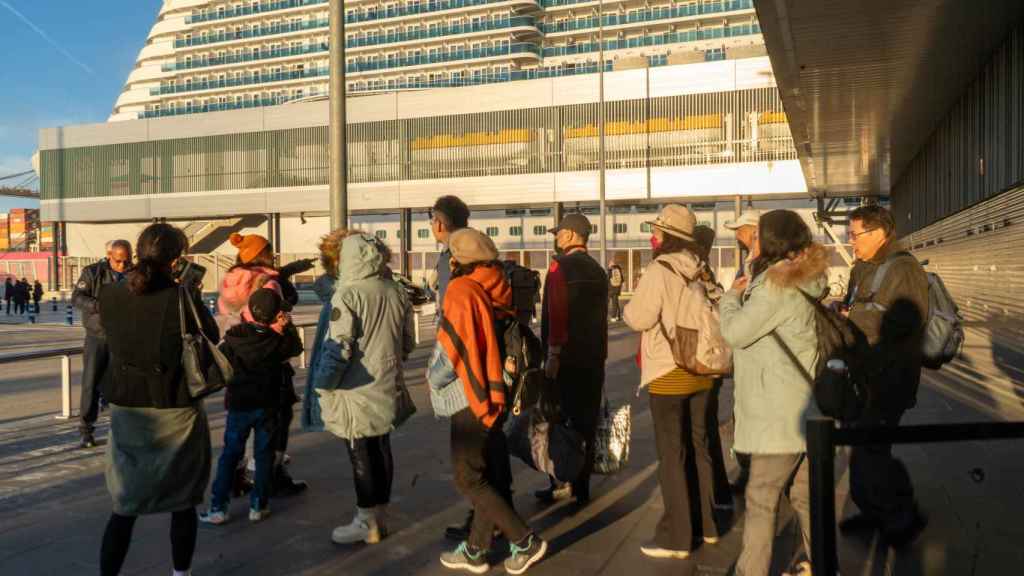 Llegada de cruceristas en el Port de Barcelona