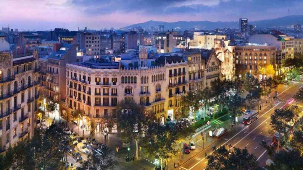 El paseo de Gràcia de Barcelona, del distrito del Eixample, en una imagen de archivo