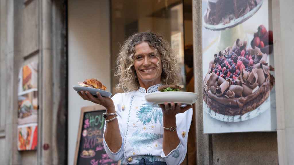 La famosa pastelera argentina, Maru Botana, en su pastelería