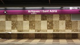 Estación del metro de Artigues-Sant Adrià donde tuvo lugar el robo con violencia