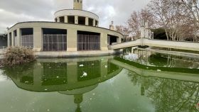 Lago del parque de la España Industrial, en Sants Estació de Barcelona