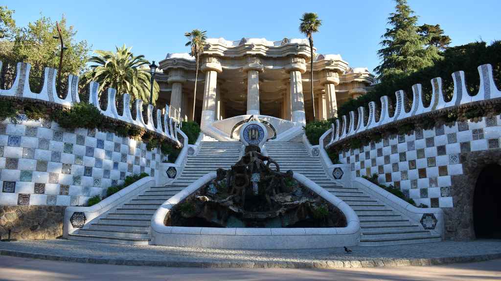 Escalinata de entrada al Park Güell de Barcelona