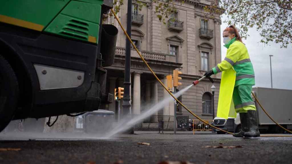 Dispositivo de riego y limpieza con agua freática en Barcelona