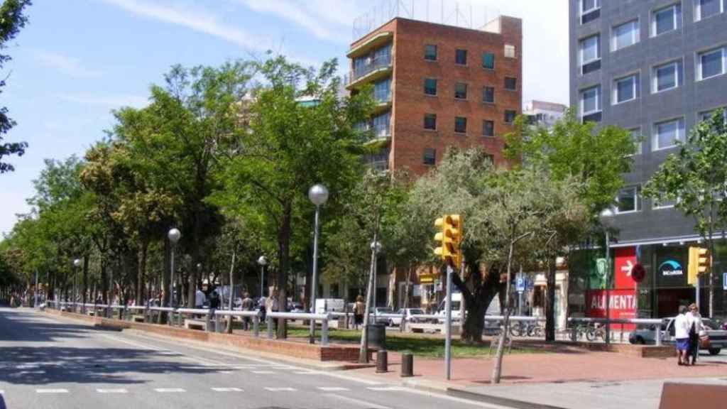 La rambla Guipúscoa de Barcelona por donde huyó el ladrón