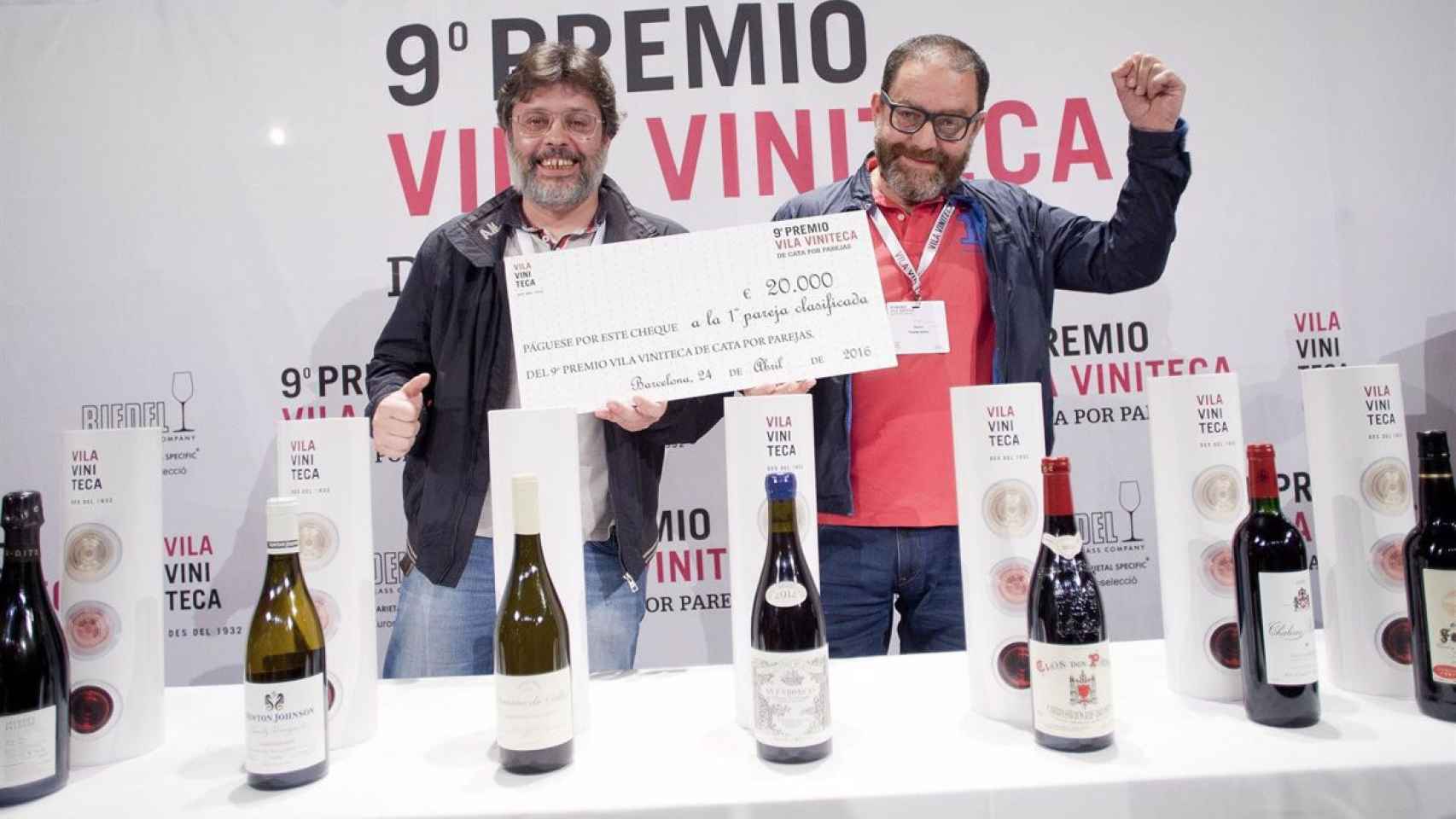 Dos ingenieros industriales ganan el Premio Vila Viniteca de cata por parejas en Barcelona en 2016