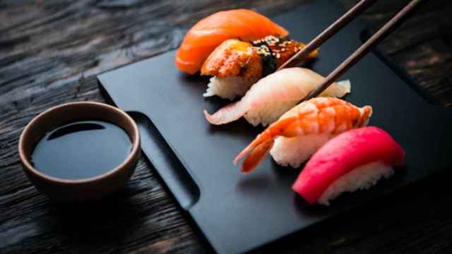 Un plato de sushi del Sushi Bar Ding