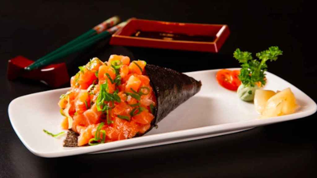 Un plato de la carta de Sushi Bar Ding