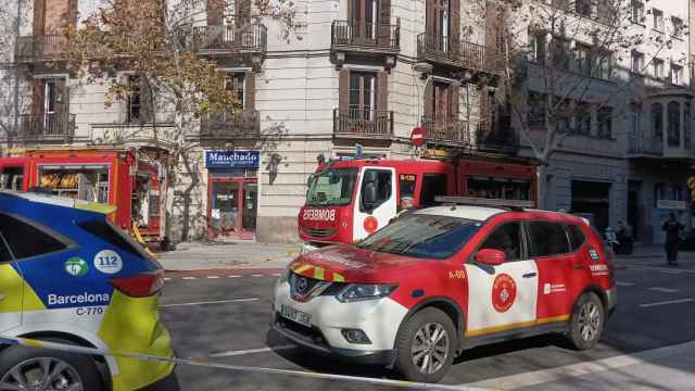 Incendio en la calle de la Diputació de Barcelona