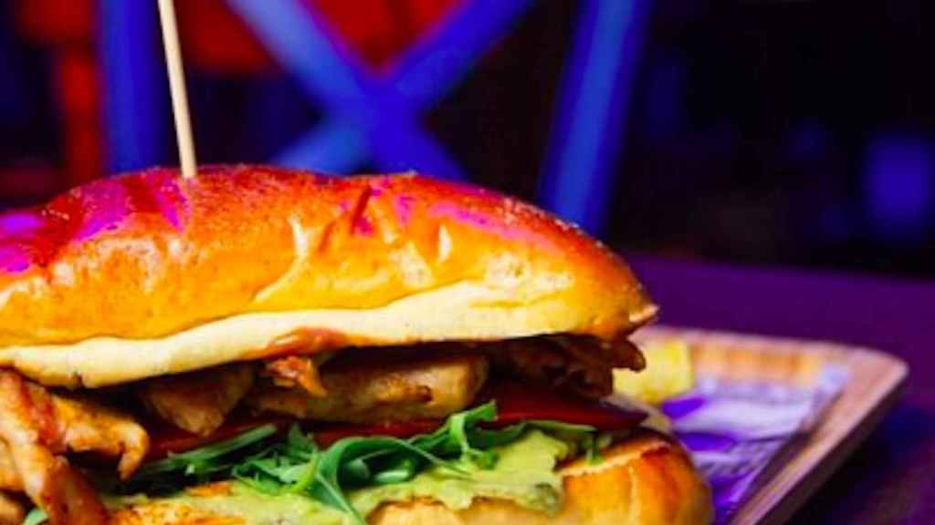 Una de las hamburguesas del restaurante Verne