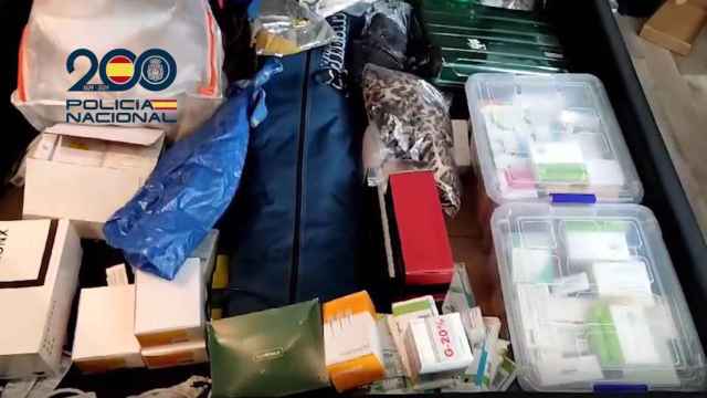 Algunos de los medicamentos ilegales incautados en el domicilio de Gavà
