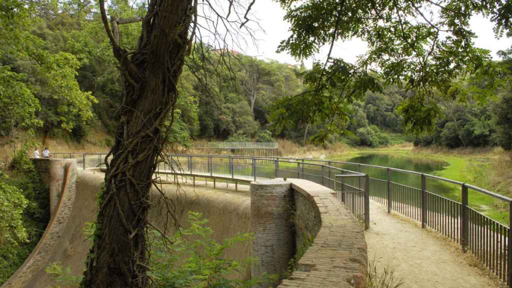 Ruta del pantano de Vallvidrera en una imagen de archivo