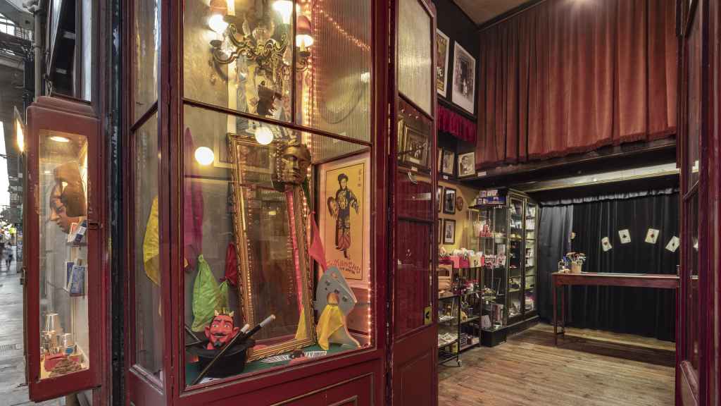 Escaparate de la tienda ‘El Rei de la Màgia’ de Barcelona