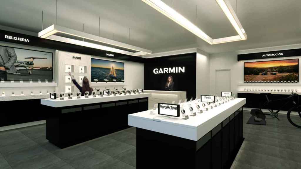 Interior de una tienda Garmin de Barcelona